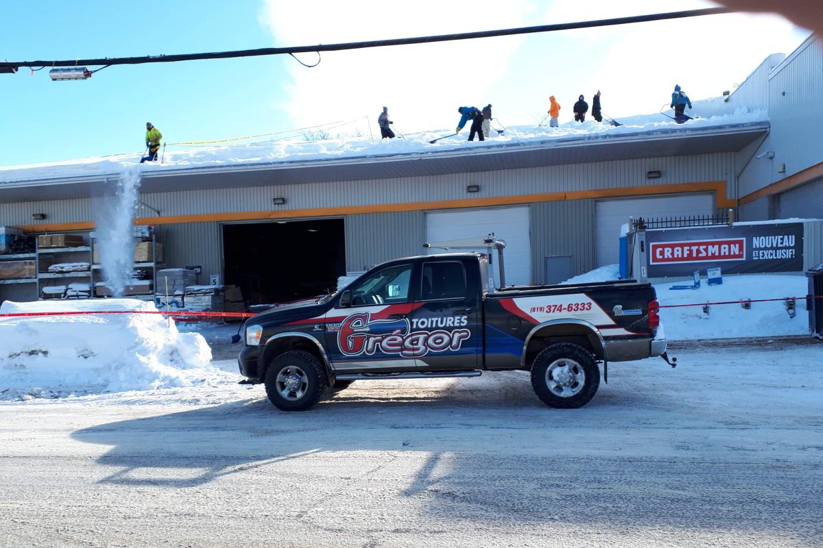 Déneigement de toiture Shawinigan